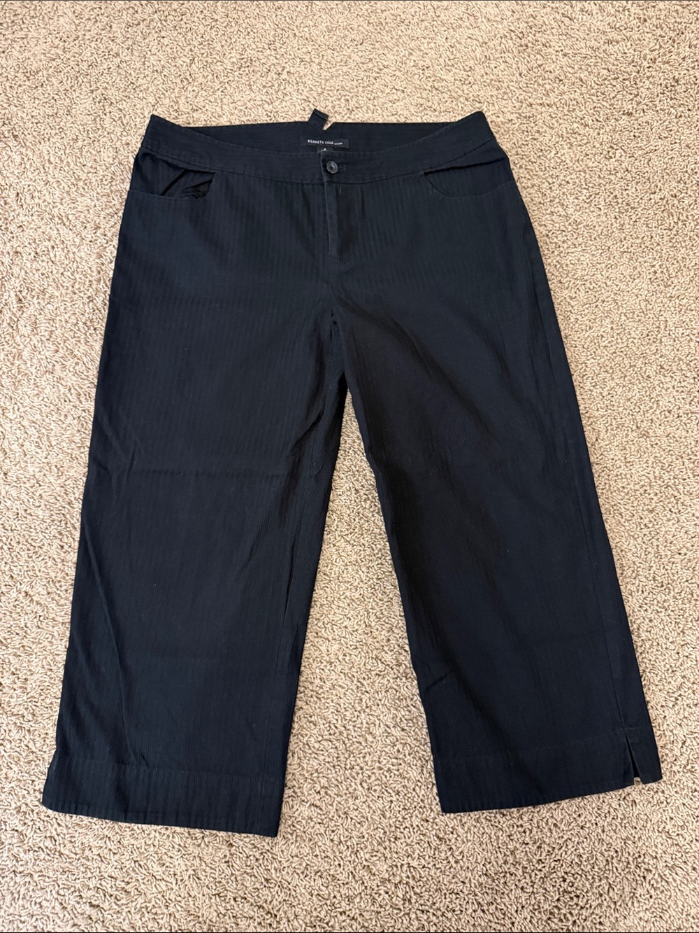 Kenneth Cole Black Wide-Leg Crop Bermuda Shorts